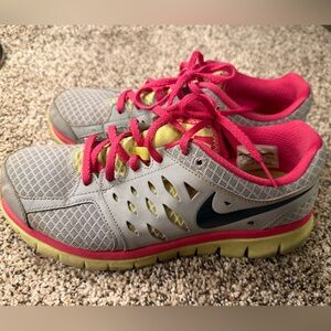 Nike Gray, Pink & Yellow women’s Sneakers